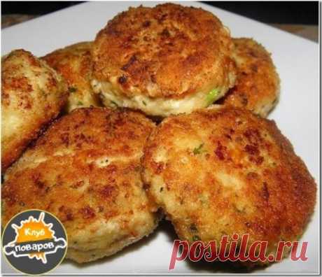 Котлеты &quot;Малышки&quot; 
Очень быстрые и вкусные котлетки. Дети их просто обожают!