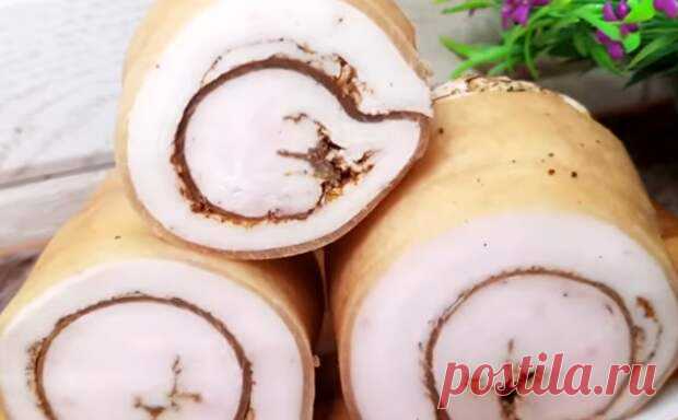 Соленое сало: вкусно и просто - Вкусные рецепты - медиаплатформа МирТесен Сало — довольно бюджетный продукт, который любят довольно многие. Небольшой кусочек сала в день можно есть даже тем, кто сидит на диете. Соленое сало содержит определенный компонент, который способствует ускорению сжигания жира. Приготовление сала довольно простой процесс, поэтому вы можете смело