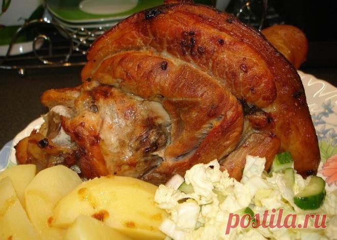 Кто не любит рульку, запеченную с картошкой, тот просто не умеет ее готовить. | Готовим с Надин! | Яндекс Дзен