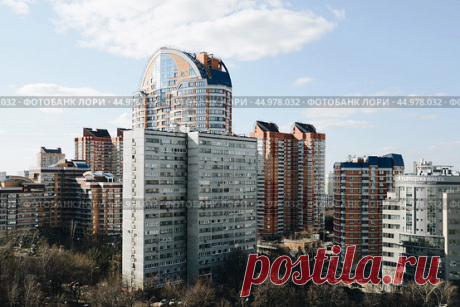 Высотные здания, жилые дома на Ленинском проспекте в Москве, вид сверху (2013 год) Редакционное фото, фотограф Ilaronsia / Фотобанк Лори