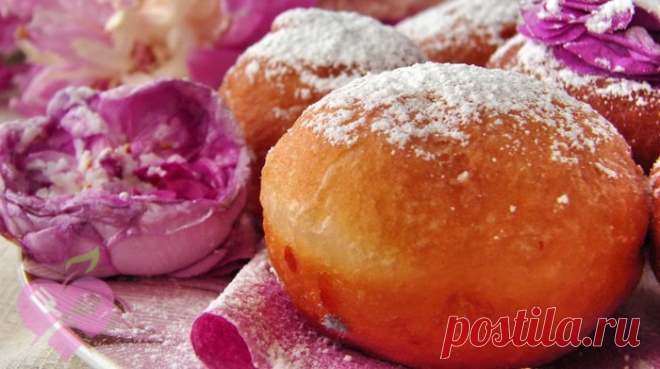 Смажені пампухи зі свіжим трояндовим варенням - Світ рецептів