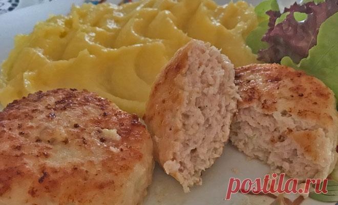 Запас сочных котлет на месяц готов за час: кладем в морозилку, а потом просто жарим