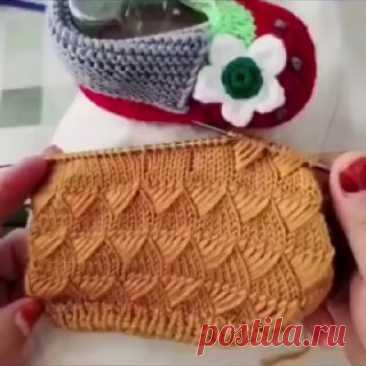 Интересный узор спицами 🪡Ниток много уходит 🌼&lt;a href=&quot;https://t.me/hand_knit&quot;&gt;@hand_knit  • #вязание  • #спицы  квадратные мотивы крючком со схемами