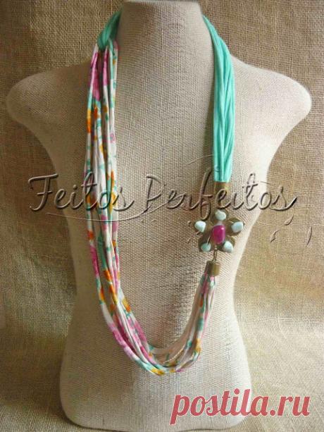 FEITOS PERFEITOS: COLARES DE TECIDO COMPRIDOS