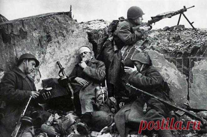 Миллионы сдавшихся солдат: ложь о первых днях войны