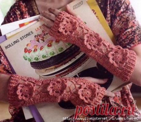 Митенки с цветочными мотивами – Мир вязания и рукоделия
