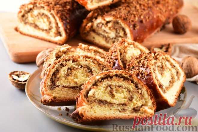 Рецепт: Ореховый рулет из дрожжевого теста на RussianFood.com