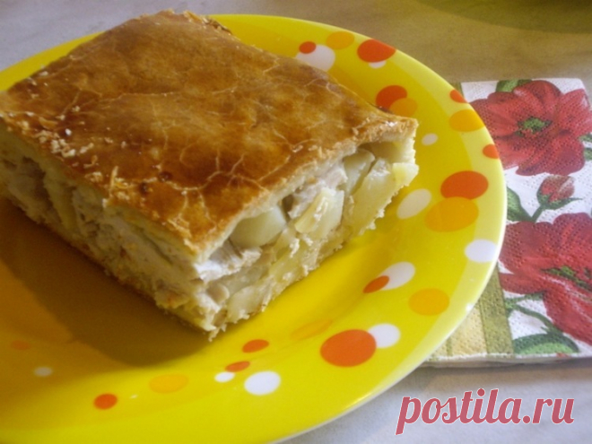 Одно из самых вкусный блюд греческой кухни — кубите 



Ингредиенты:

Пресное, слоеное тесто — 500 грамм.
Картофель — 500 грамм.
Куриное филе или свиная мякоть — 500 грамм
Репчатый лук — 300 грамм.
Сливочное масло — 250 грамм.
Растительное масло — 50 м…