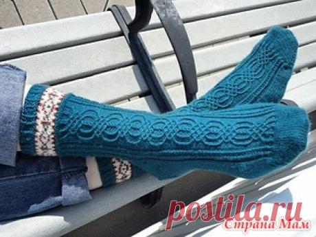 Вяжем носочки A Twist of Fair Isle Вяжем носочки A Twist of Fair Isle  Носочки мы с вами выбирали здесь: Опрос в Стране Мам: Выбираем женские носочки  Какие вяжем носочки? В опросе приняли участие 209 пользователей.
