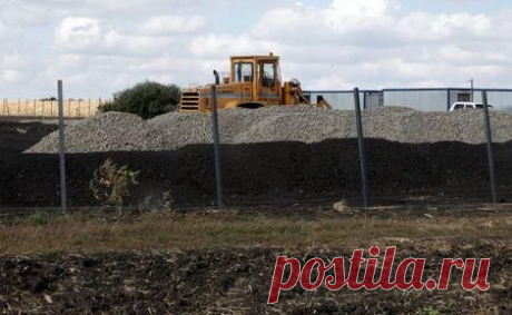 Эксклюзив: Россия строит крупную военную базу вблизи украинской границы