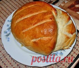 Как приготовить вкусный домашний хлеб!! Попробуйте приготовить вкусный домашний хлеб сами, и вы увидите, что этот хлеб намного вкуснее и гораздо дешевле магазинного.
Чтобы приготовить вкусный домашний хлеб нам потребуется:
— 2,5 стакана муки первого сорта— один стакан воды
— две столовые ложки сахара
— одна столовая ложка растительного масла
— половина пакетика сухих дрожжей
— одна чайная ложка соли.
Сейчас вы узнаете, как приготовить вкусный домашний хлеб.
Вначале надо просеять муку через сито.