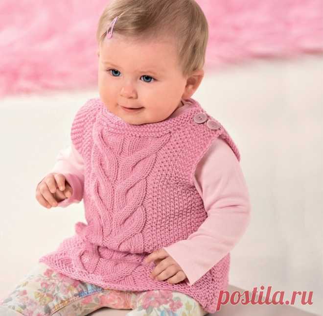 Жилет с рельефным узором, вяжем детям