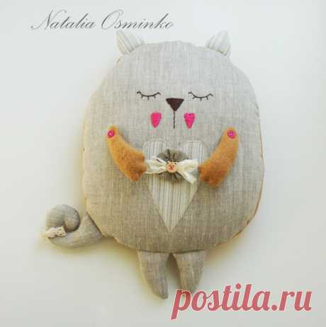 Котик-слюшка