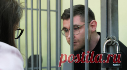 URA.RU: у арестованного редактора Аллаярова есть хронические заболевания. Агентство URA.RU сообщило, что опасается за жизнь и здоровье редактора Дениса Аллаярова, которого суд отправил под стражу до 4 августа по подозрению в даче взятки. Читать далее
