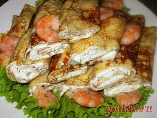 Блины с творогом и креветками.