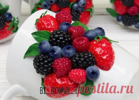 ВКУСНЫЕ ЛОЖКИ 🍭 КРУЖКИ🍭 ЦВЕТЫ в Instagram: «Подгоняли весну и приглашали лето на мастер-классе! 😂 Каждую сочную ягодку лепили в ручную 🙈💪 Девушки большие молодцы, все справились на…»