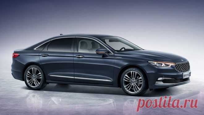 Китайский Ford Taurus показался в доработанном дизайне Седан Ford Taurus седьмого поколения, во многом унифицированный с моделью Fusion, предлагается с 2015 года только в КНР, тогда как американцы