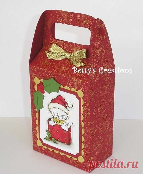 Коробочки, корзинки и новогодние игрушки из картона