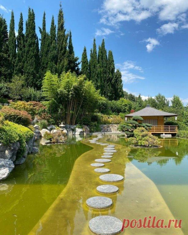 Японский сад в парке Айвазовское, Партенит.