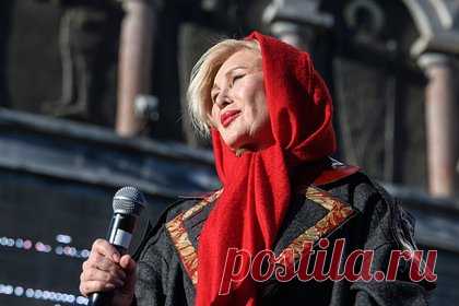 Российская певица поддержала идею передачи имущества иноагентов на нужды СВО