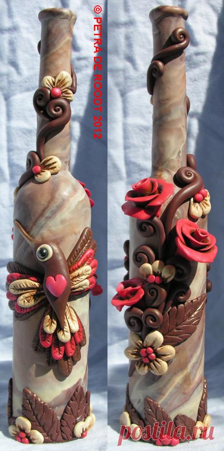 Chocolate Bottle Obviously not real chocolate but it just became the working title and now that's how I see it. This bottle has been a long time in the making as I started it last year, while I didn't even mean to ...