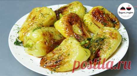 Жареный перец с чесноком и помидорами