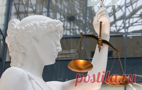 Суд в Москве продлил арест имущества семьи обвиняемого в растрате экс-следователя СК. Арест теперь действует до 12 октября 2024 года