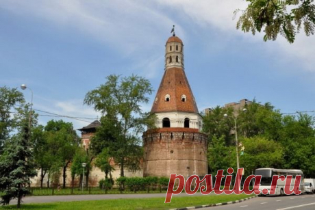 Древние памятники московской архитектуры