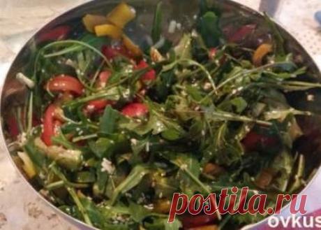 Салат Руккола с овощами и яйцом - Простые рецепты Овкусе.ру