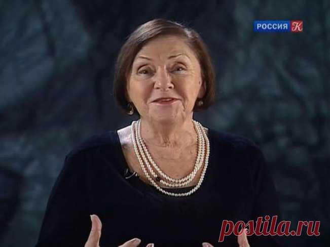 Читая Паолу Волкову