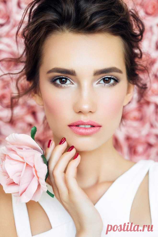 Дни красоты в SalonSecret!
Getty Images Getty Images 9 сентября отмечается Международный день красоты. Мы не смогли пропустить такой праздник и подготовили для вас скидки и подарки: 💖скидка 25% на уходы для волос и стайлинг; 💖скидка 15% на продукцию для парикмахеров; 💖подарки за покупки от 3500 рублей; 💖скидка 25% и книга в подарок в каталоге ЛитРес. Акция действительна только […]
Читай дальше на сайте. Жми подробнее ➡