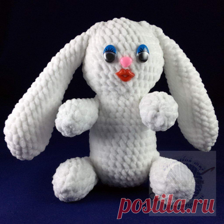 Игрушка зайчик вязаный, плюшевый, ушастый, белый, 17 см Игрушка зайчик вязаный, плюшевый, ушастый, белый, 17 см -  изделия выполнено из белоснежной пряжи плюша Himalaya Dolphin baby. Мягкая, нежная.