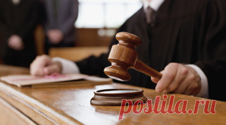 Суд признал недостоверными показания потерпевшей в деле об обвинении хоккеистов сборной Канады в изнасиловании. Судья Верховного суда провинции Онтарио Мария Каррочча признала недостоверными показания потерпевшей в деле об обвинении в изнасиловании пятерых хоккеистов сборной Канады: Майкла Маклауда, Диллона Дюбе, Кэла Фута, Картера Харта и Алекса Форментона. Читать далее