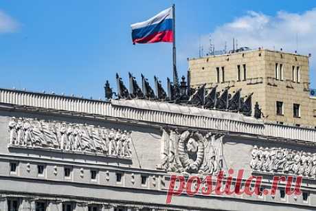 Минобороны заявило о риске распространения опасных патогенов из лабораторий США. Непрозрачность военно-биологической деятельности США создает риск распространения опасных патогенов в районах, где размещены биолаборатории. Об этом заявил начальник Войск радиационной, химической и биологической защиты Вооруженных сил России генерал-лейтенант Игорь Кириллов.