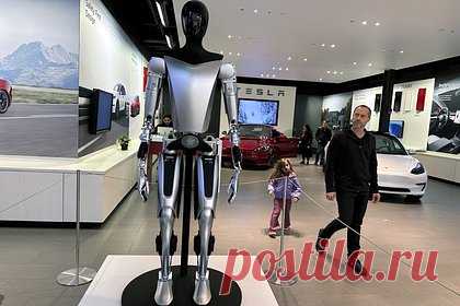 Создатель робота Tesla покинул компанию