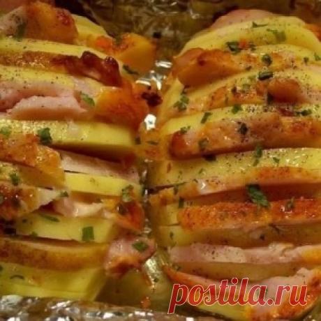 Картофель с беконом, запеченный в духовке. Картошка - гармошка