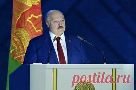 Лукашенко назвал три неприемлемые для него вещи. Президент Белоруссии Александр Лукашенко назвал абсолютно неприемлемыми три вещи: плач детей, насилие над женщинами и убийство животных. В 2020 году по Белоруссии прокатилась волна протестов, в результате которых многие участники акций оказались за решеткой. Часть из них, в том числе женщины, сообщали о пытках.