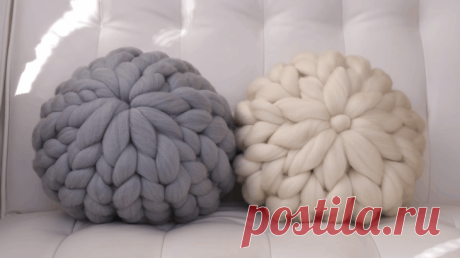 Эффектная подушка своими руками Эффектные декоративные подушки, связанные просто руками, станут не только самодостаточным украшением, но и предметом гордости. На изготовление интерьерного декора понадобится минимум времени, особенно...