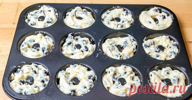 Кулинария >Пончики с черникой в духовке