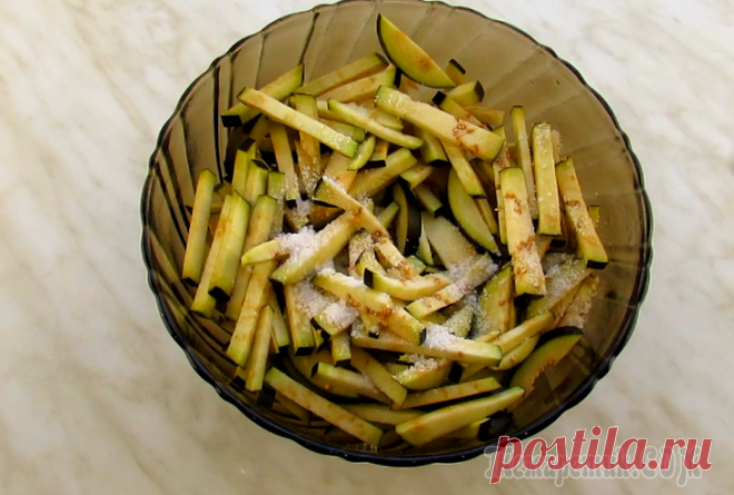Салат из баклажанов, который полюбите сразу! Новый вкус любимых овощей (видео) Этот салат из баклажанов по-корейски хочется готовить снова, и снова. Рецепт очень простой, но салатик получается очень вкусным. Отлично подходит к мясным блюдам. Рекомендую приготовить.Ингредиенты500...