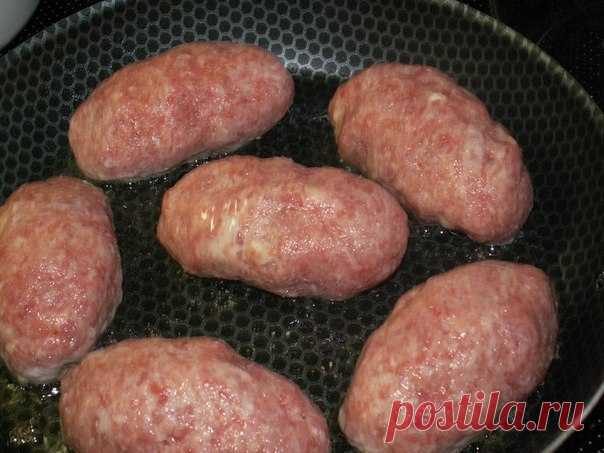 Сочные котлеты под шубой из нежнейшего индюшиного мяса