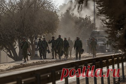 Израиль назвал число уничтоженных шахт ХАМАС. Армия обороны Израиля (ЦАХАЛ) разрушила около 400 шахт, являющихся частью сети тоннелей радикального палестинского движения ХАМАС. Израильские военные также подчеркнули, что многие шахты, ведущие к сети туннелей ХАМАС, расположены внутри гражданских больниц, школ и домов.