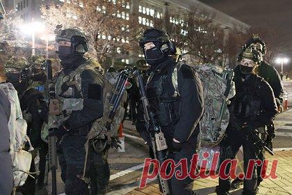 Востоковед объяснил причину объявления военного положения в Южной Корее