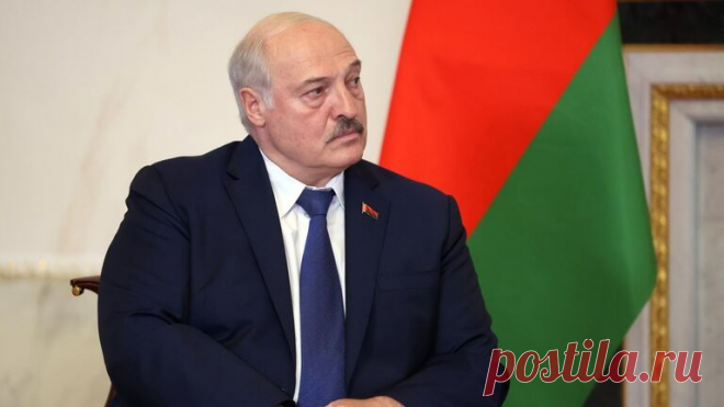 Лукашенко пообещал не дать Европе замерзнуть РИА Новости. Президент Белоруссии Александр Лукашенко заявил, что не даст замерзнуть Европе. «Не дадим Европе замерзнуть, поможем нашим братьям, может, и они когда-то нам помогут», — сказал белорусский лидер, когда колол дрова в среду. Видео колки дров опубликовал близкий к пресс-службе главы белорусского государства Telegram-канал «Пул Первого». По словам Лукашенко, Европе не выбирать сейчас — елки или другие какие дрова, «глав...