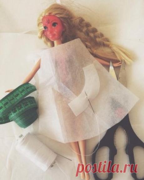 D.EFECT в Instagram: «Working out of my new #office. #Draping new dresses. I am forced to make do with what I have: scissors stolen from the kitchen, #barbie -…» 33 отметок «Нравится», 0 комментариев — D.EFECT (@defectonline) в Instagram: «Working out of my new #office. #Draping new dresses. I am forced to make do with what I have:…»