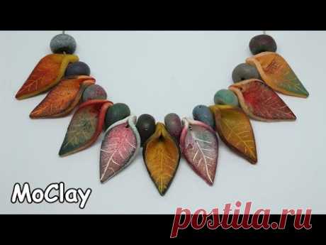 DIY leaf necklace - Inks stamps on Polymer clay