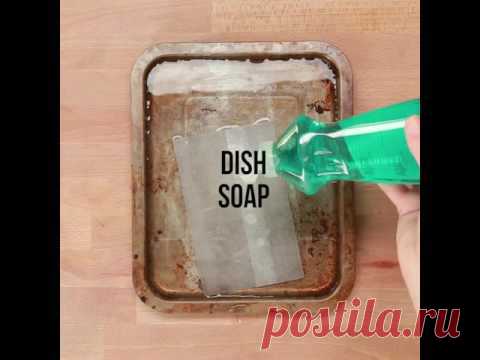 Как очистить противень