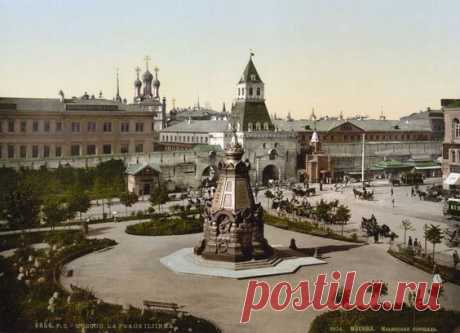 Китай-городская стена в районе ильинской площади 1854  |  Pinterest • Всемирный каталог идей