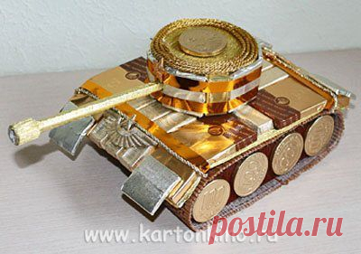 Танк из конфет в подарок защитнику Отечества | Умелые ручки
