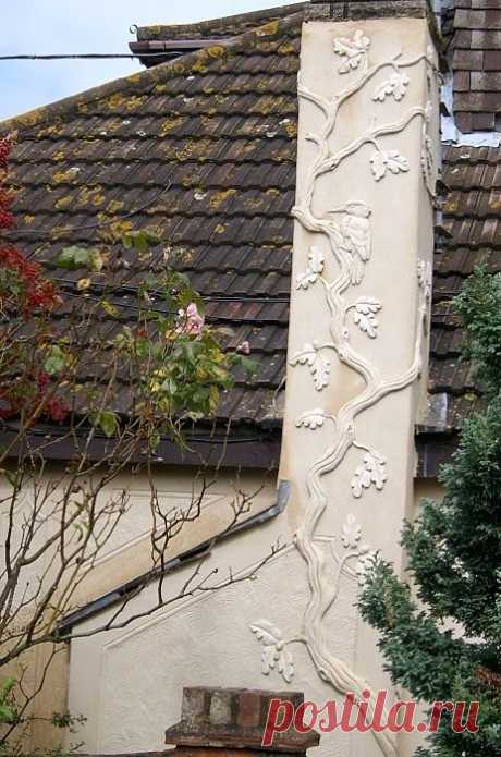 Pargeting by Ian Warren, A professional hand crafted decorative rendering service.